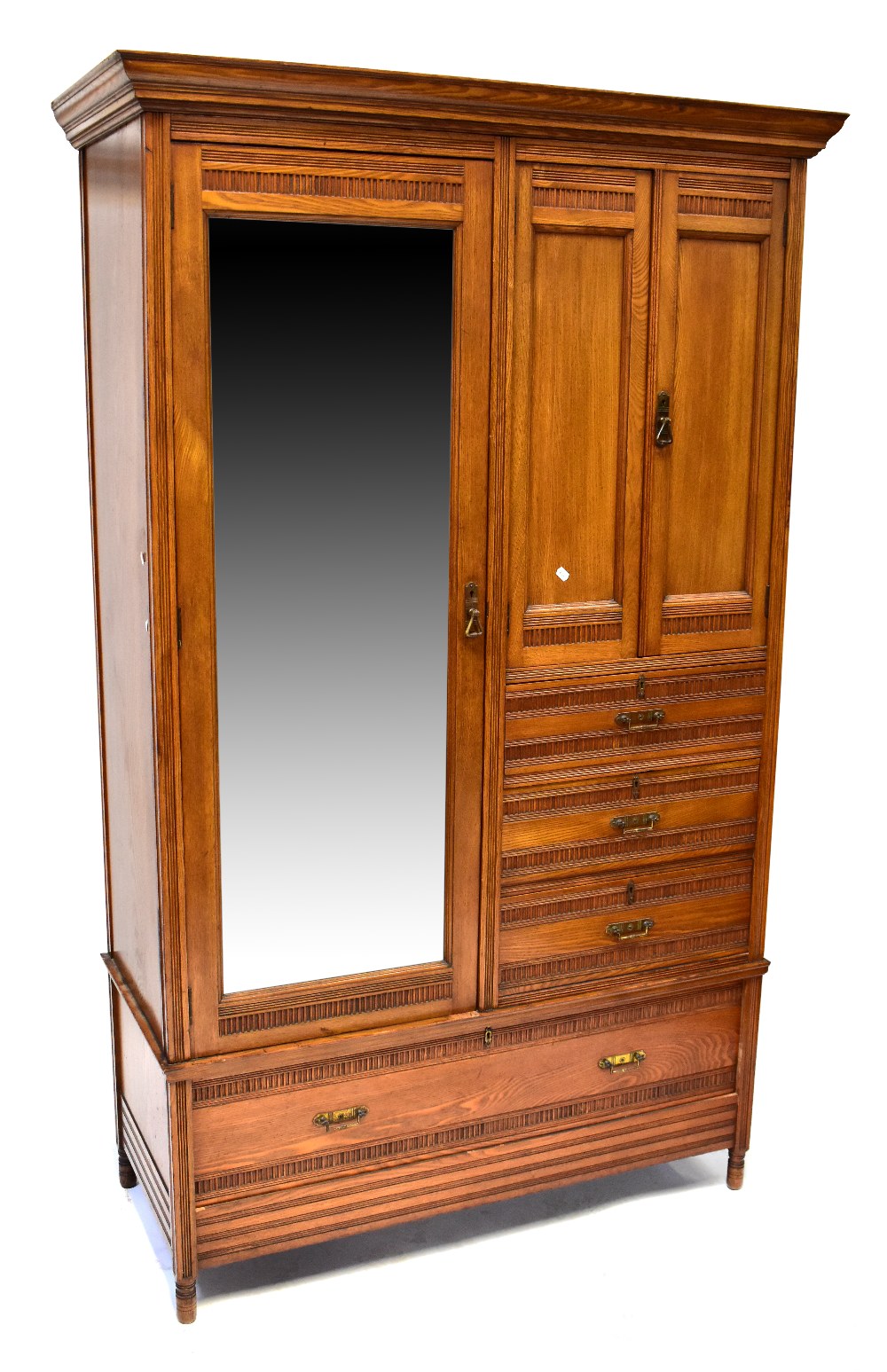 An Edwardian two-piece oak bedroom suite comprising a double wardrobe, - Image 2 of 3