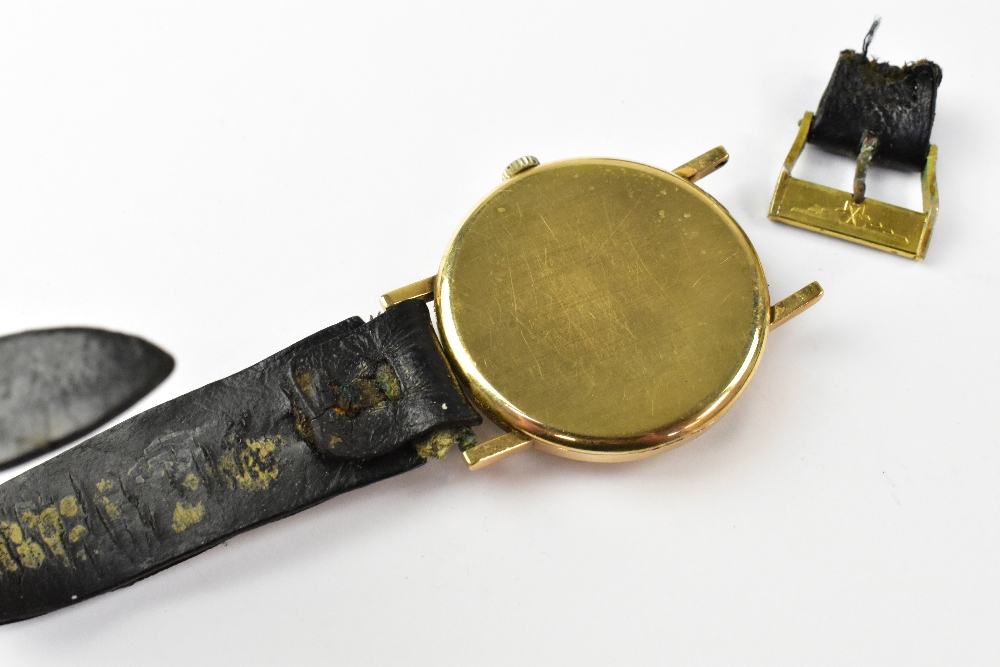 LONGINES; a gentlemen's vintage 9ct gold wristwatch, - Bild 3 aus 5