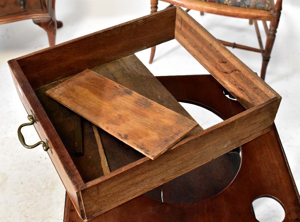 A William IV mahogany bar back dining chair with overstuffed seat upholstered in tartan fabric, - Image 3 of 3