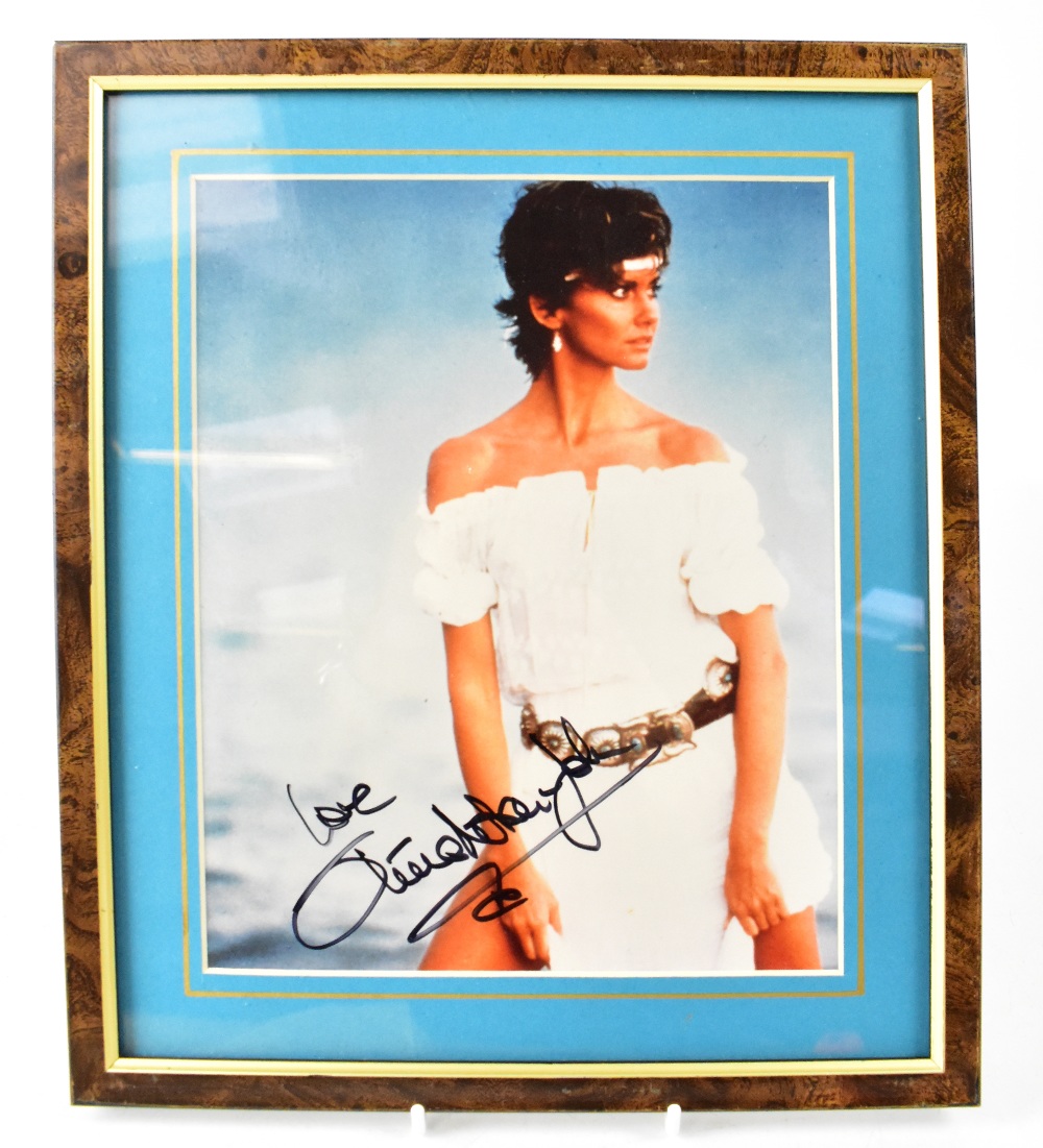 ROCK & POP; a group of autographed ephemera including a stock photograph of Elkie Brooks, - Image 4 of 4