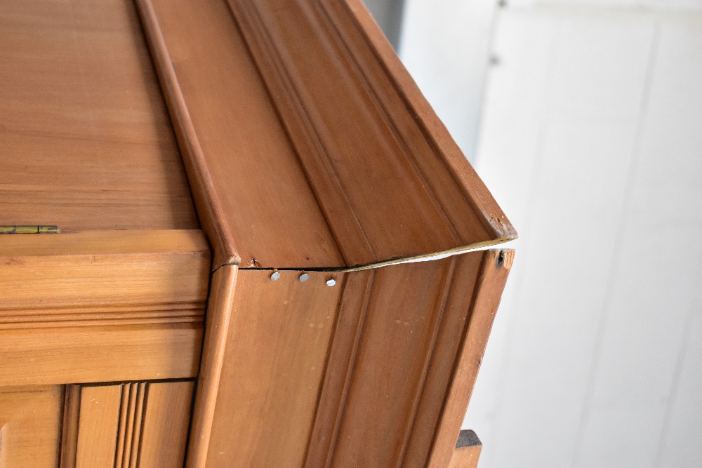 An Edwardian satin walnut triple wardrobe, - Image 4 of 5