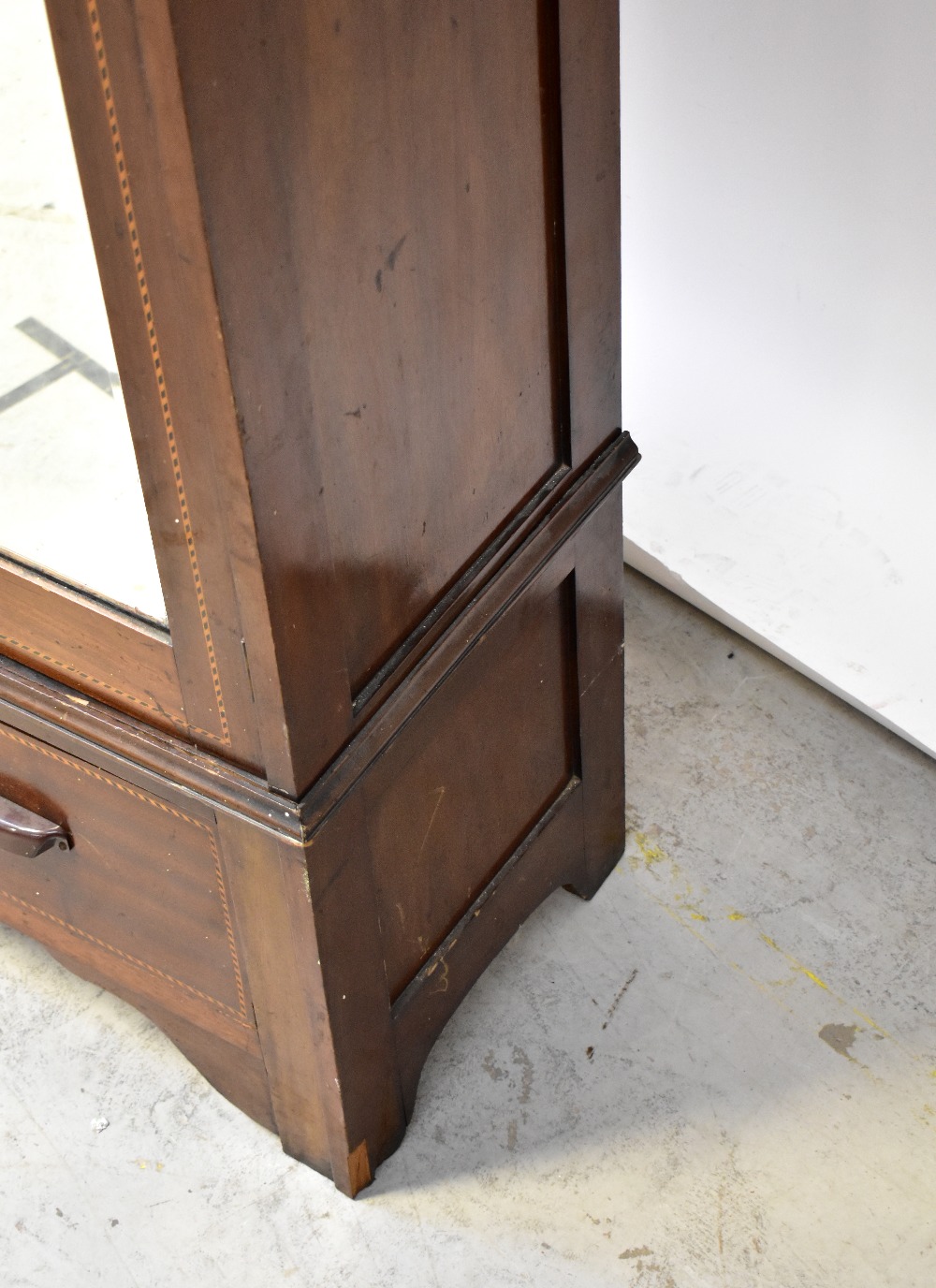 An Edwardian Art Nouveau mahogany twin mirror door wardrobe, - Image 4 of 6