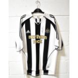 ALAN SHEARER; a c2005 Newcastle United Adidas football shirt, bearing the signature of Alan Shearer.