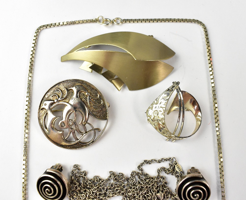 Various items of contemporary silver jewellery to include a Georg Jensen Danish silver oval link - Image 2 of 2
