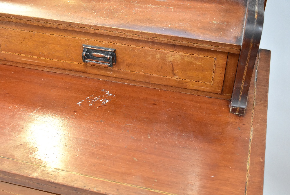 An Edwardian mirror back rouge marble top wash stand with string inlay, - Bild 11 aus 15