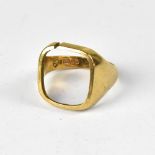 A vintage 9ct gold ring with vacant square mount.size S, approx 6.7g (af).