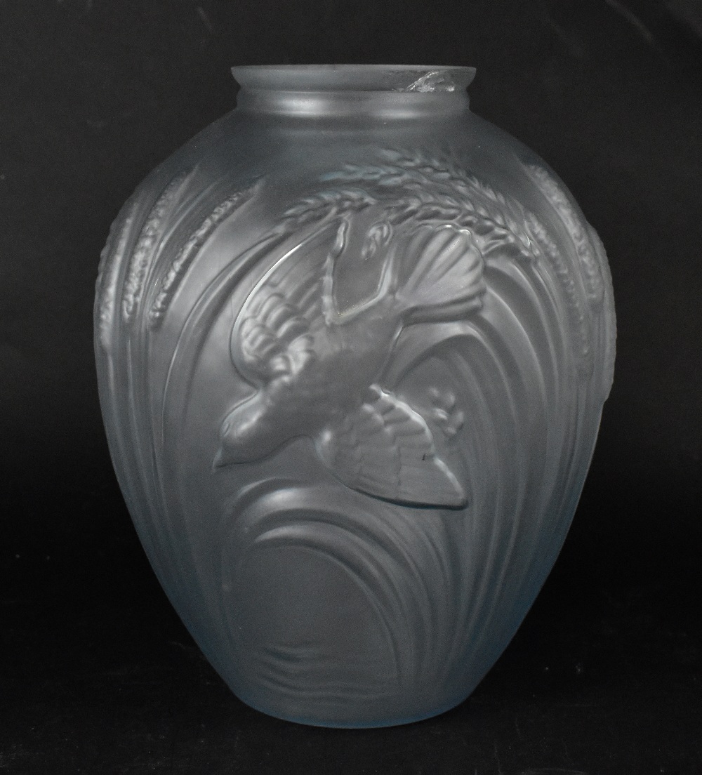 CRISTALLERIE D'EMILE GALLÉ; a large frosted glass vase of bulbous shape with moulded swallows,