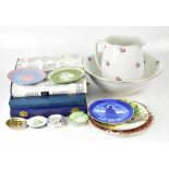 Three boxed Spode collectors' plates, comprising The Iona,