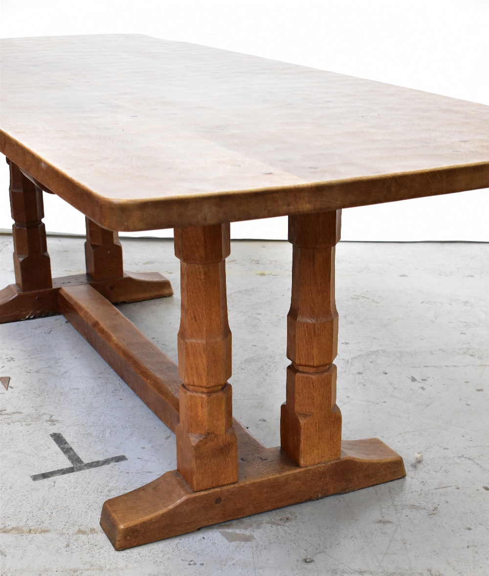 ROBERT 'MOUSEMAN' THOMPSON (1876-1955); an oak dining suite comprising hand adzed refectory table, - Bild 6 aus 13