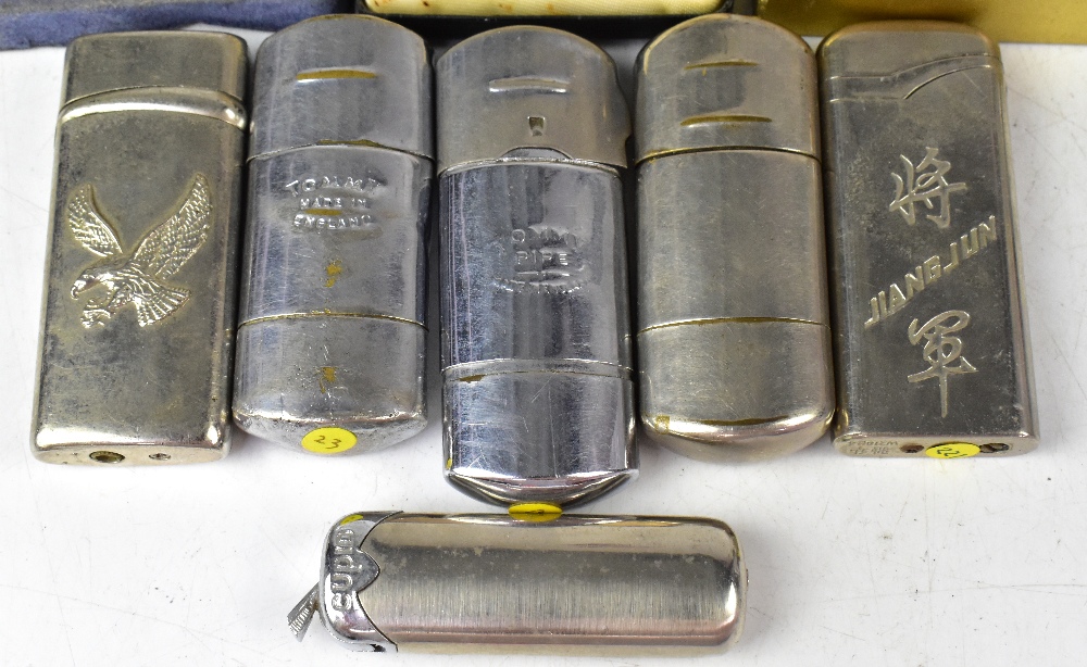 Eleven vintage lighters, three Ronson ex - Bild 2 aus 3