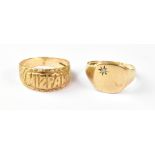 A 9ct yellow gold signet ring set with s
