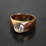 A rose gold gentlemen's dress ring set with solitaire spinel, size J, approx 5.4g.