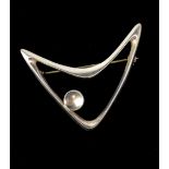 A Just Andersen hallmarked silver Modernist brooch, impressed verso '770 Denmark, Just. A.