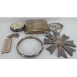Various items of hallmarked silver to include a 1977 Jubilee ingot on chain,