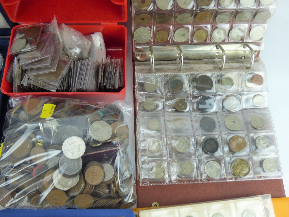 A large quantity of mixed coinage, mostly UK, to include decimal and pre-decimal examples, - Image 2 of 5