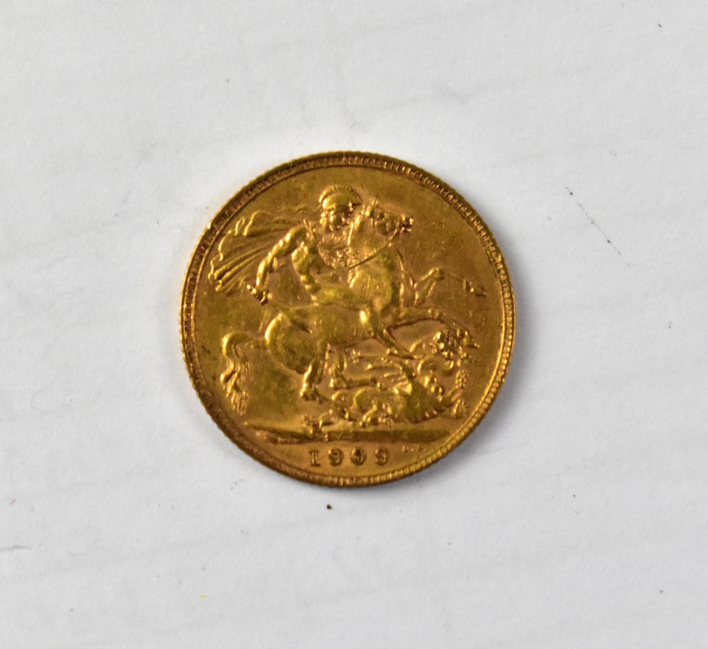 An Edward VII full sovereign, London Mint,1909.