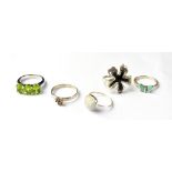 Five sterling silver dress rings (5).