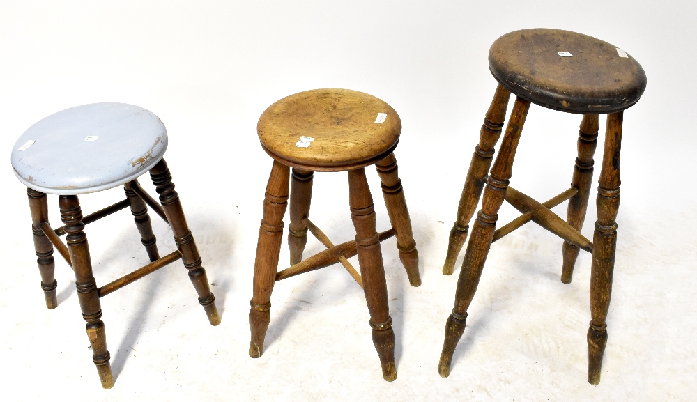 A mixed lot of furniture to include a child's school desk, a pine commode with folding lid, - Image 5 of 5