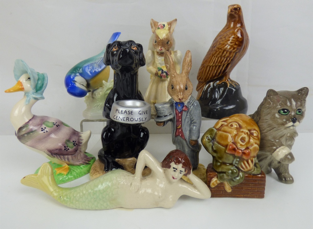 Various vintage collectible figures to include Beswick 'Lunchtime Lab' and Beatrix Potter 'Jemima