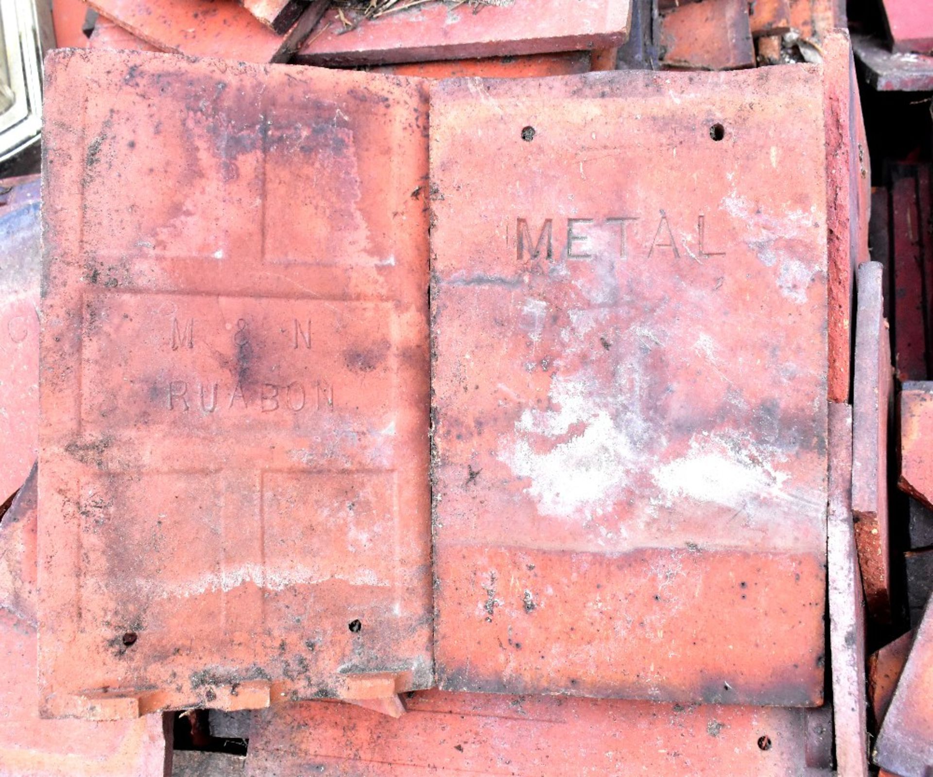 A pallet of roof slates, inscribed to the back 'M&N Ruabon', approx 26 x 16cm, - Image 2 of 2