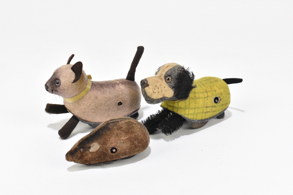 SCHUCO; three clockwork model animals comprising dog, cat and mouse, longest 12cm, and a clockwork - Image 2 of 5