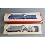 OO scale Hornby Mallard loco and tender. Boxed. Appears unused. untested.