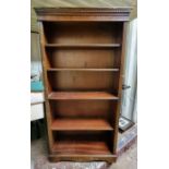 A large 5 shelf bookcase. 180 x 87cm