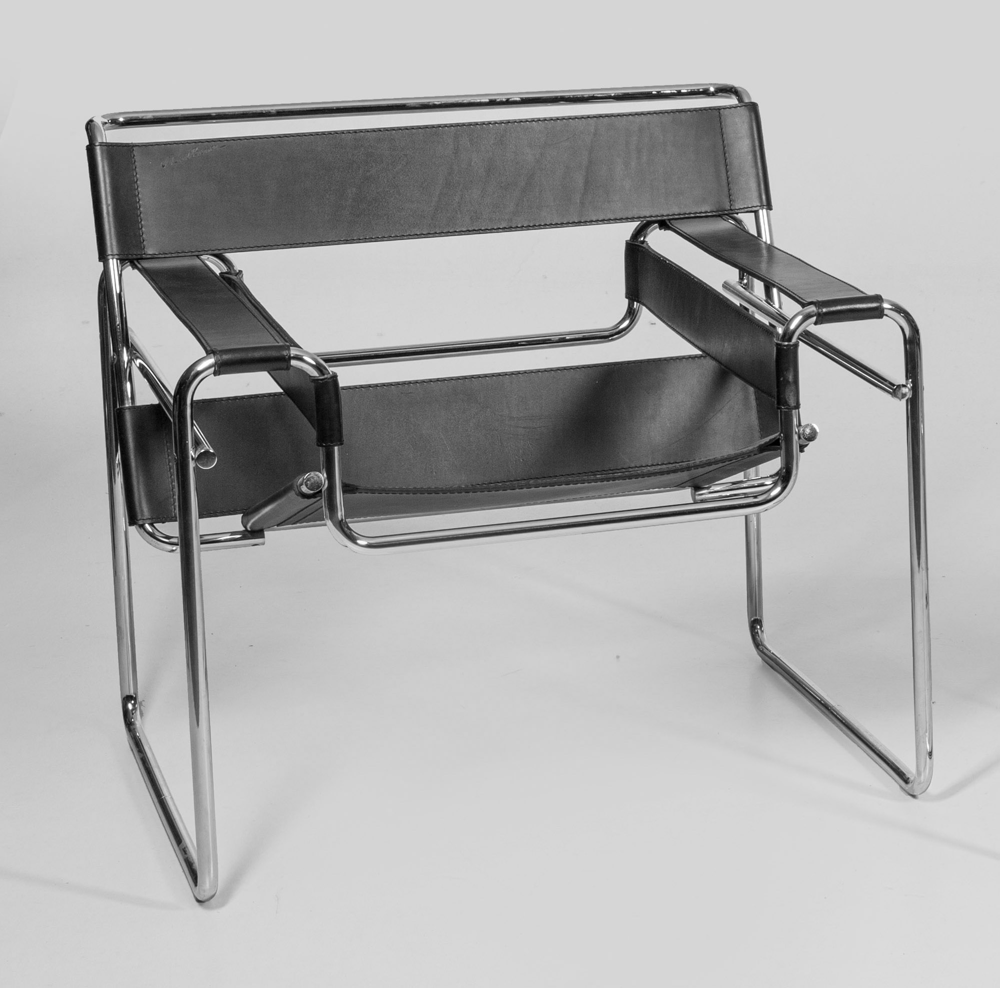 Wassily-Sessel nach einem Entwurf von Marcel Breuer
