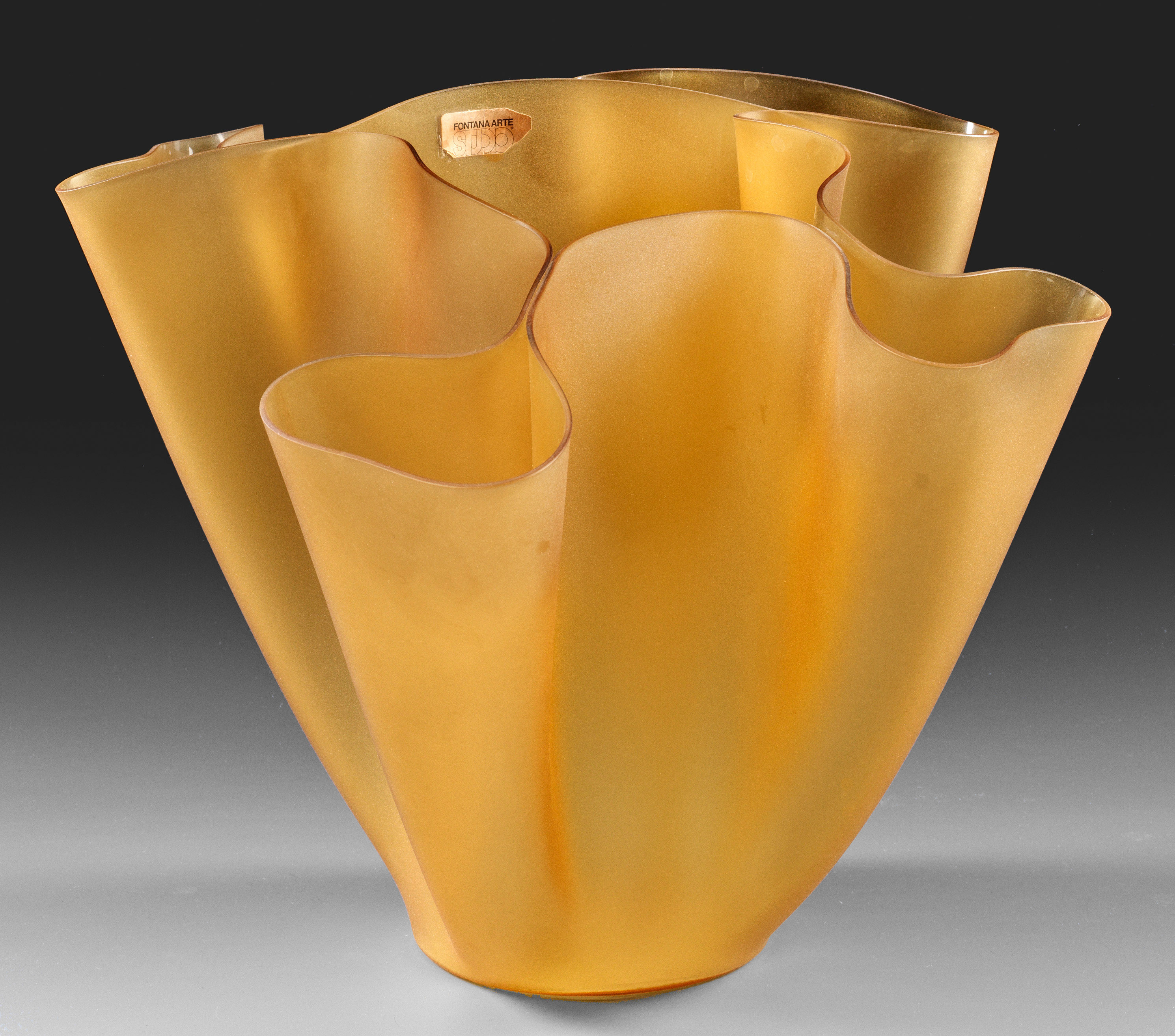 "Cartoccio"-Vase von Pietro Chiesa