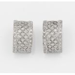 Paar elegante Diamant-Ohrclips