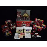 Texaco Old Timer Set - Garage and 4 Vehicles, 4 x Corgi Cameo vehicles & 1 x Corgi 90044 Iveco, 3