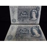 2 x Bank of England £5 Banknote. Queen Elizabeth II - Five Pound Notes. Both Circulated, one light