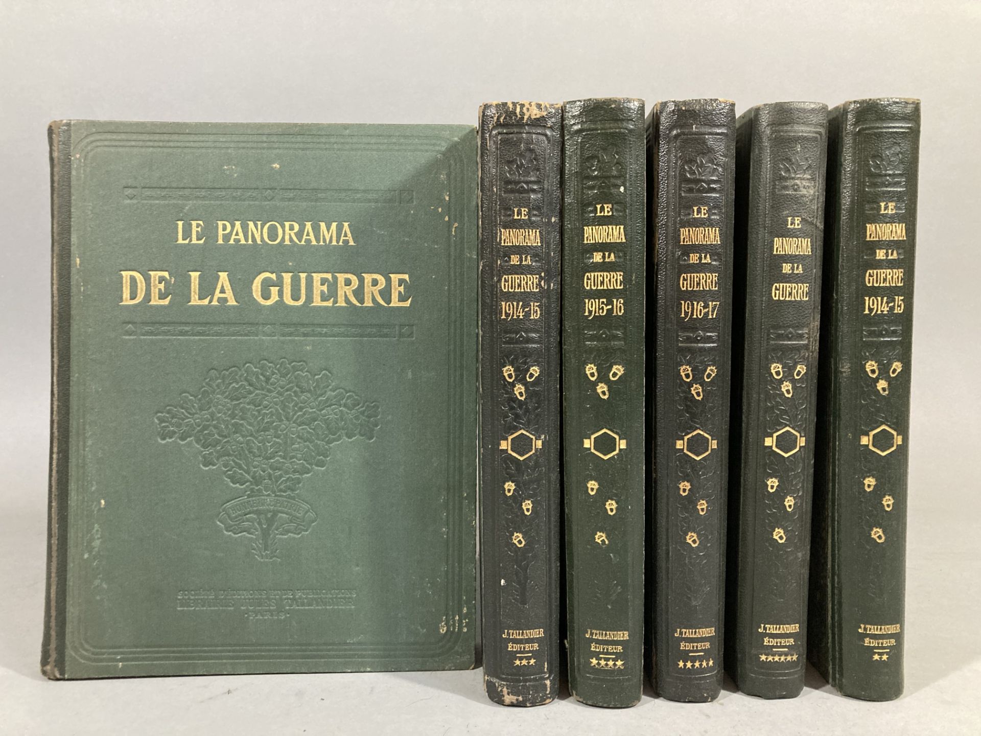 Le PANORAMA de la GUERRE. 6 volumes reliés. Librairie Jules Tallandier-Paris. Quelques reliures