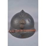 Casque Adrian 1915. Infanterie. Peinture bleu clair d’usine avec l’attribut d’une teinte plus