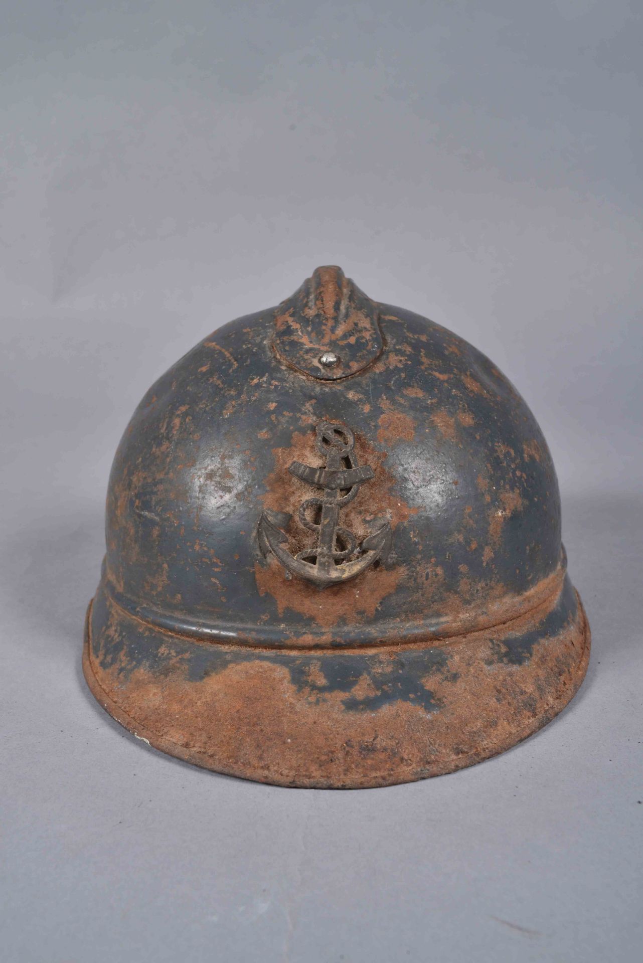 Casque Adrian 1915. Colonial. Peinture bleu d’usine Coque A, taille 56. Avec oxydations