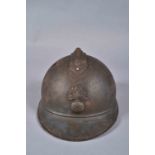 Casque Adrian 1915. Infanterie. Impacté. Peinture bleu claire d’usine avec l’attribut de la même