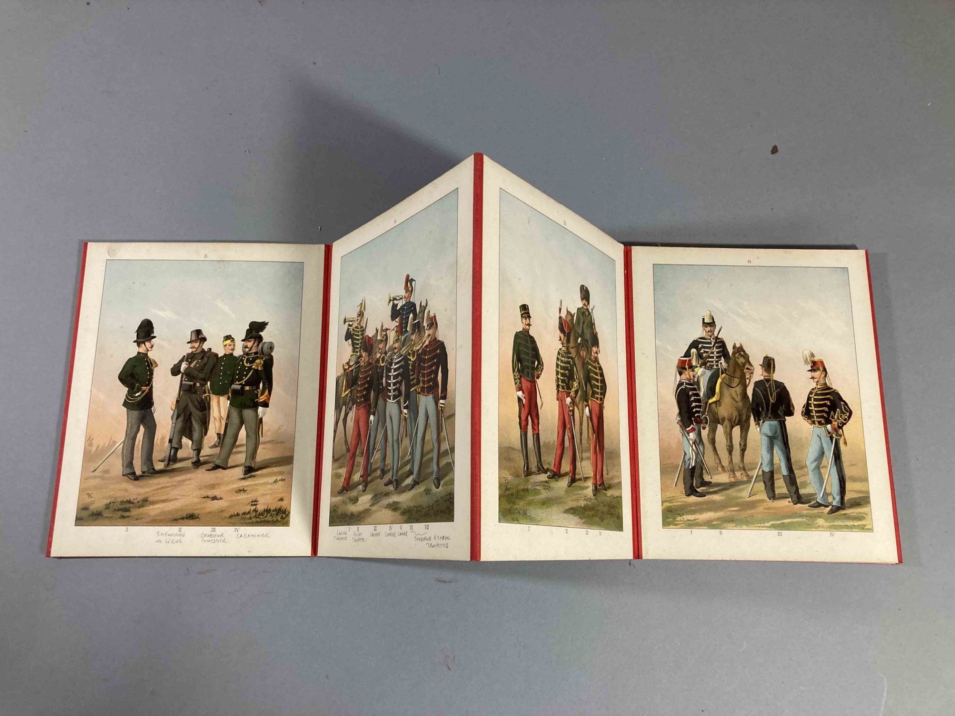 UNIFORMES DE L’ARMEE BELGE. 12 planches avec chromolithographies. Librairie Kiessling – Bruxelles. - Bild 4 aus 8