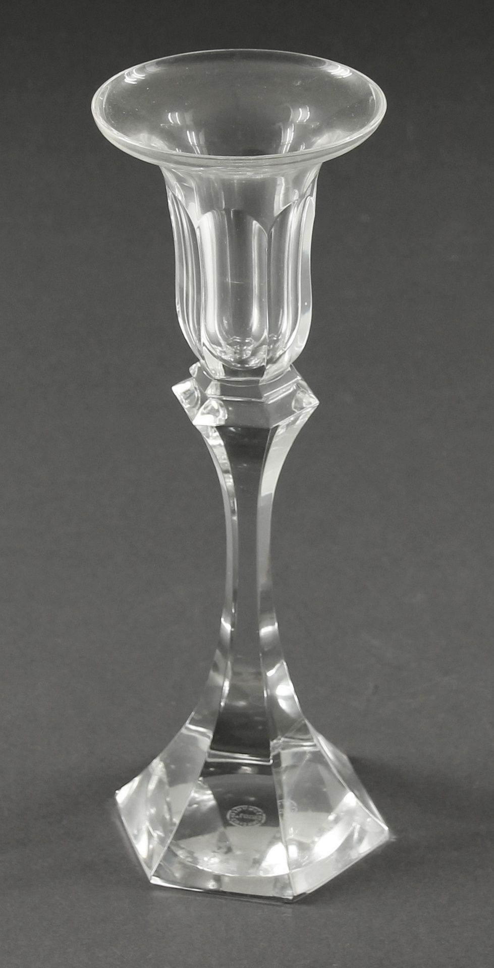 Kristall-Kerzenleuchter, Kristallmanufaktur Saint-Louis-lès-Bitche, 20.Jhd. , Sechseckig