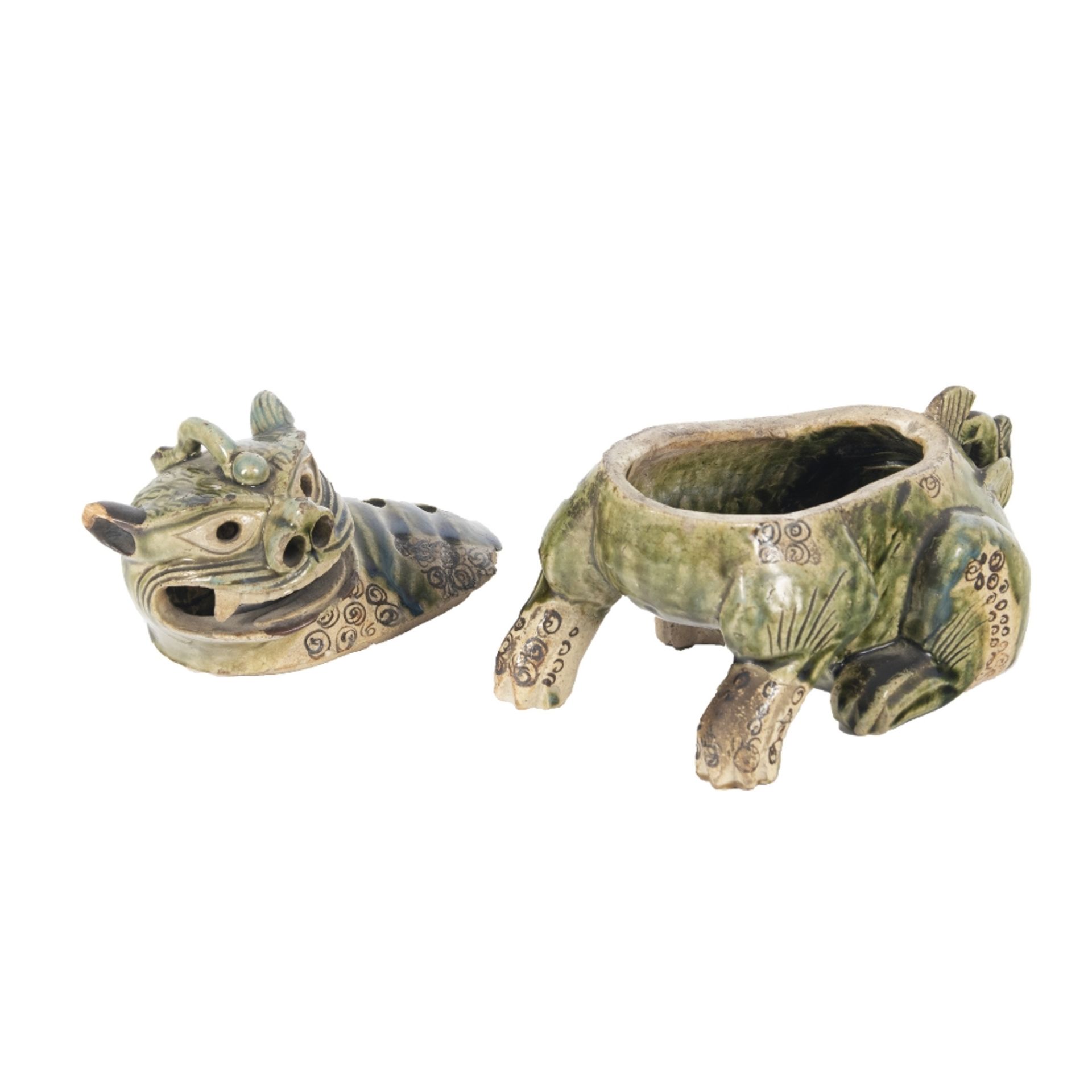Incensario diseño furia en cerámica esmaltada. China, s.XIX. - Bild 2 aus 3