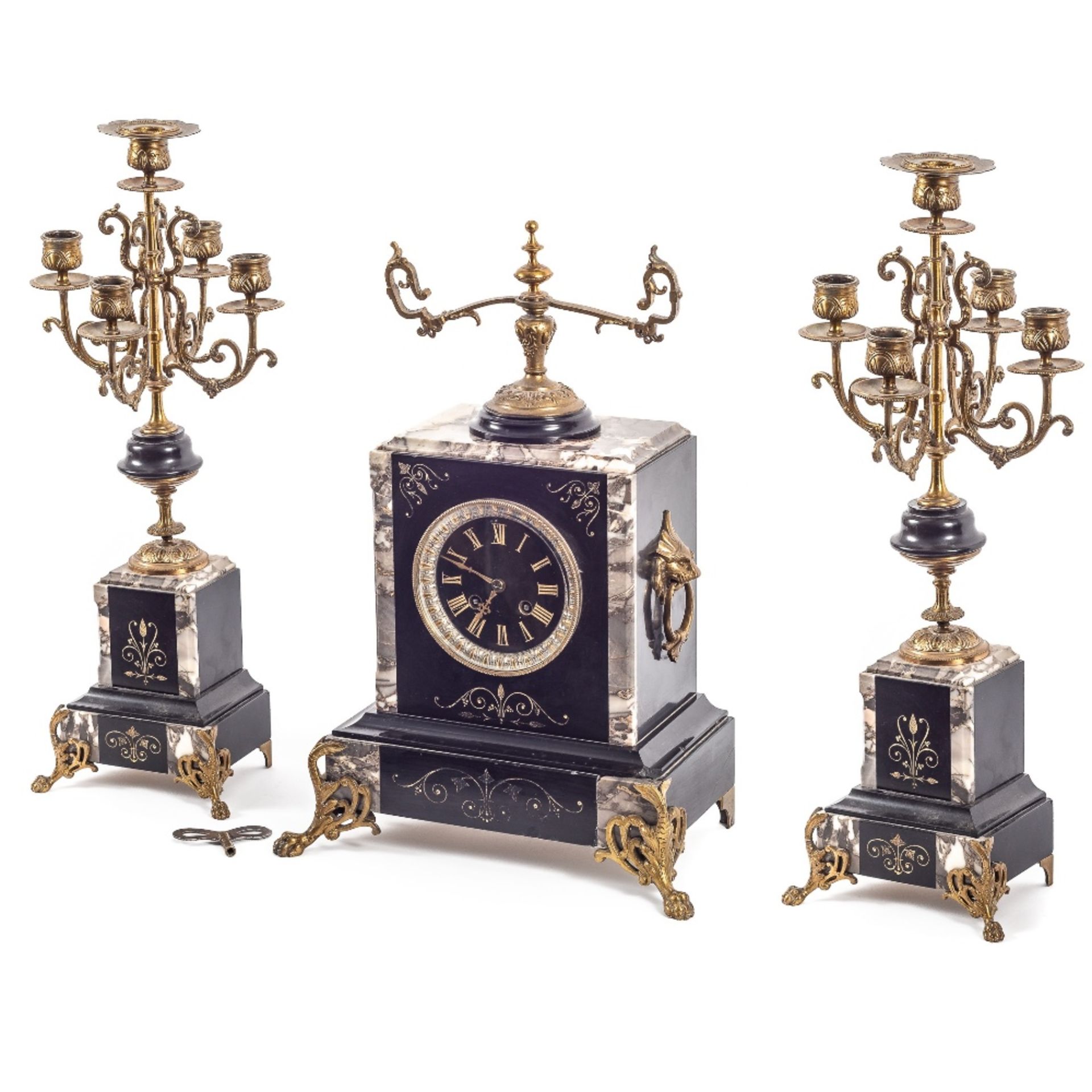 Reloj de sobremesa Napoleón III con pareja de candelabros de cinco luces. Francia, último cuarto del - Image 2 of 3