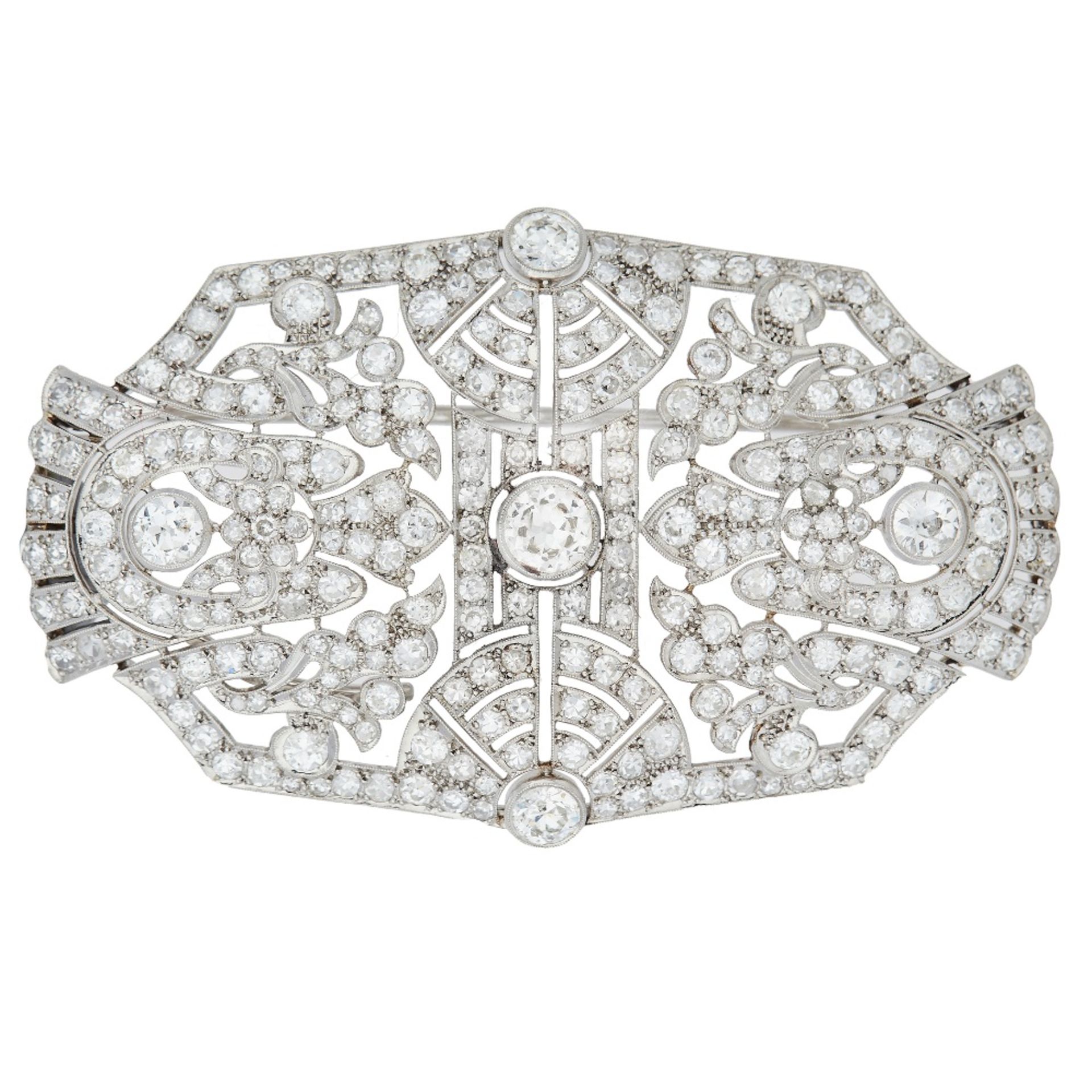 Broche Art Déco en platino y diamantes, c.1930.