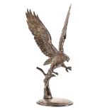 Águila. Figura en plata española punzonada, s.XX.