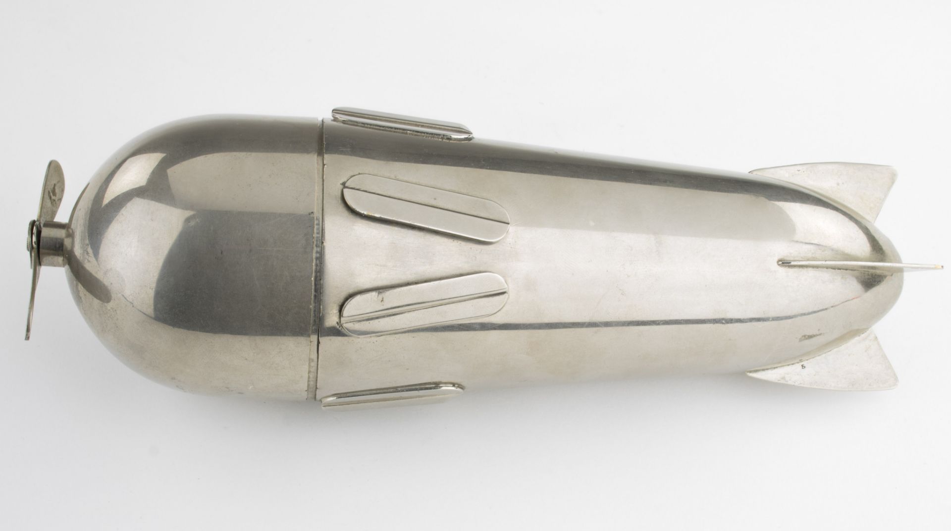 GERMAN ART DECO STYLIZED AIRPLANE COCKTAIL SHAKER AND TRAVEL BAR - Image 18 of 19