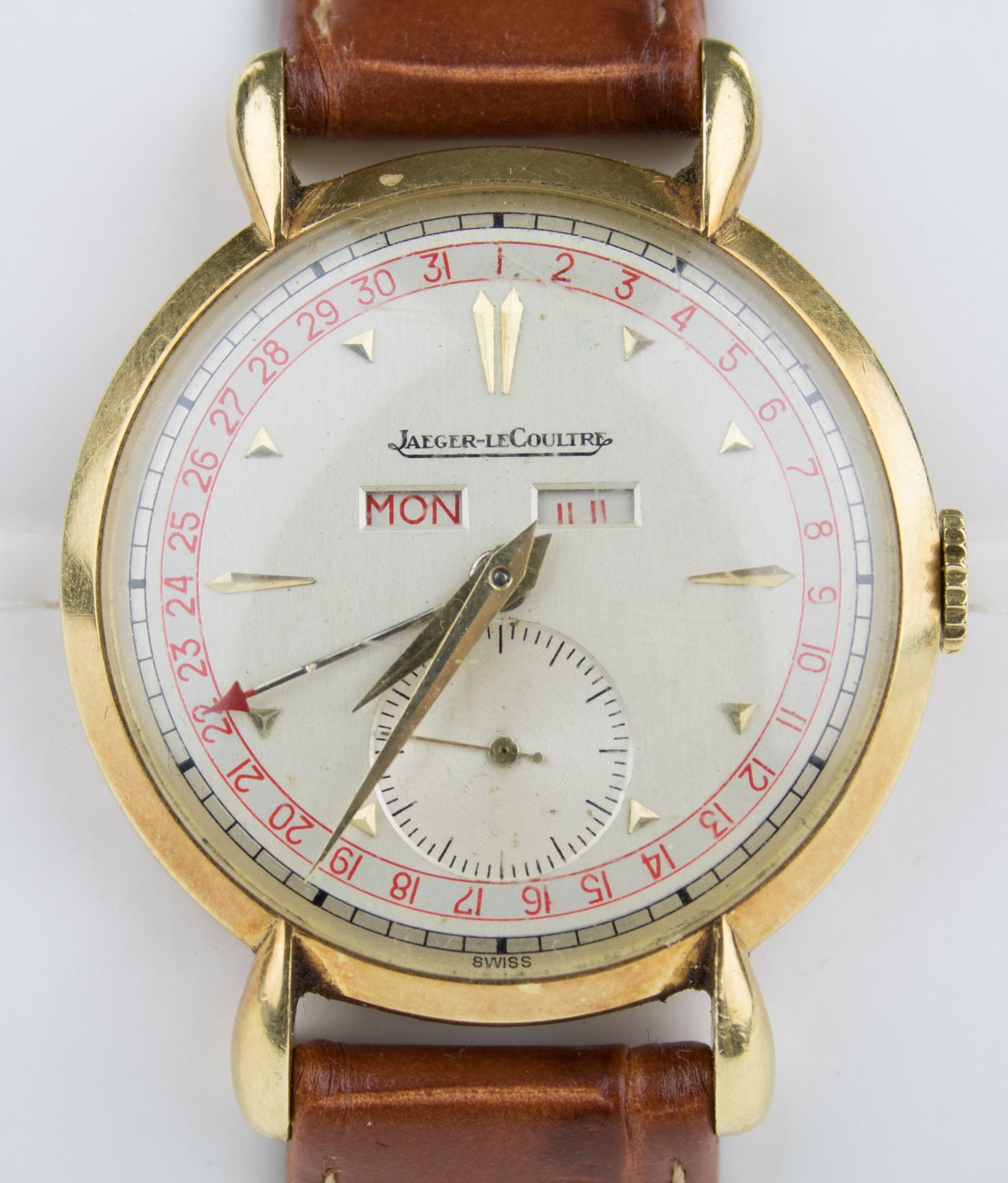 WARTIME JAEGER-LECOULTRE TRIPLE DATE OWNED BY CIC LT. ROBERT O'NEIL - Image 6 of 6