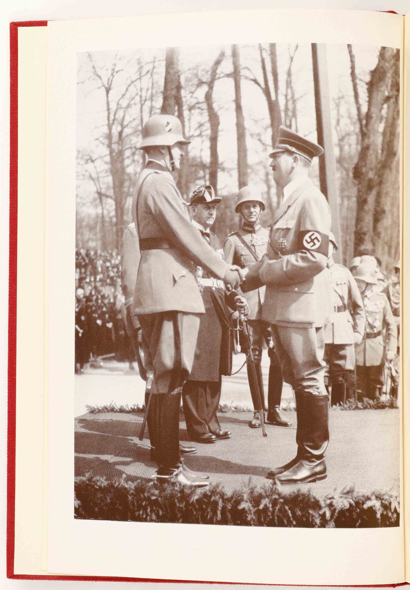 YEARBOOK OF THE WEHRMACHT 1937 BOOKSET (3) - Bild 6 aus 7