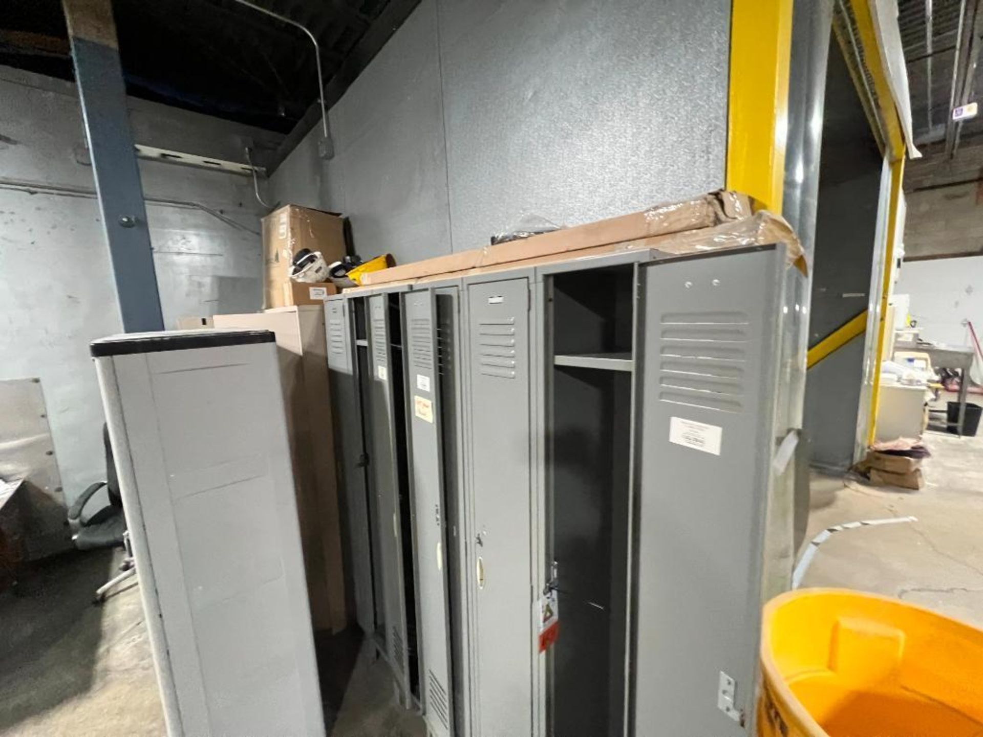 Assorted bays of lockers, two door plastic cabinet, and two door metal cabinet - Image 9 of 10