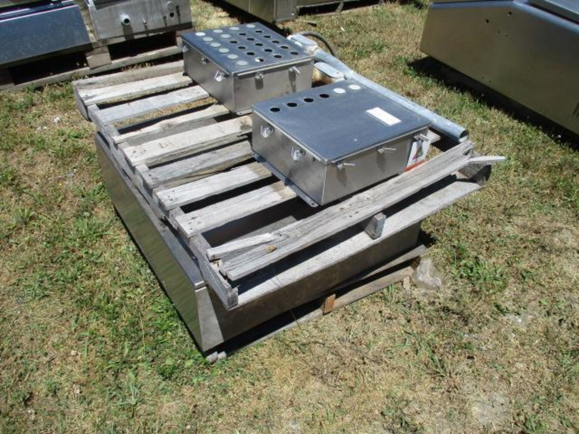 SS Electrical Enclosures - Image 2 of 6