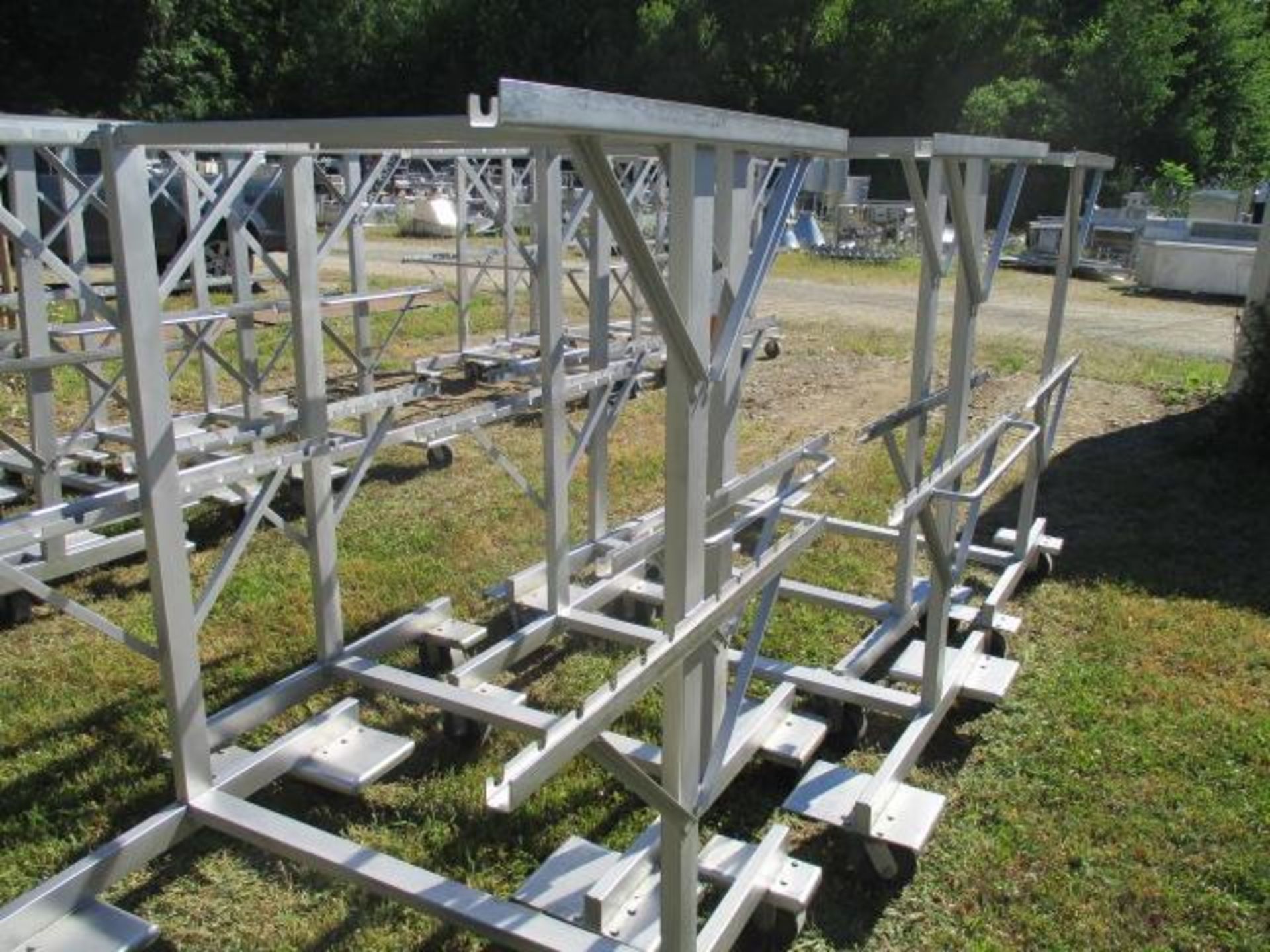 Stainless steel Nesting smoke truck stick racks - Image 4 of 8