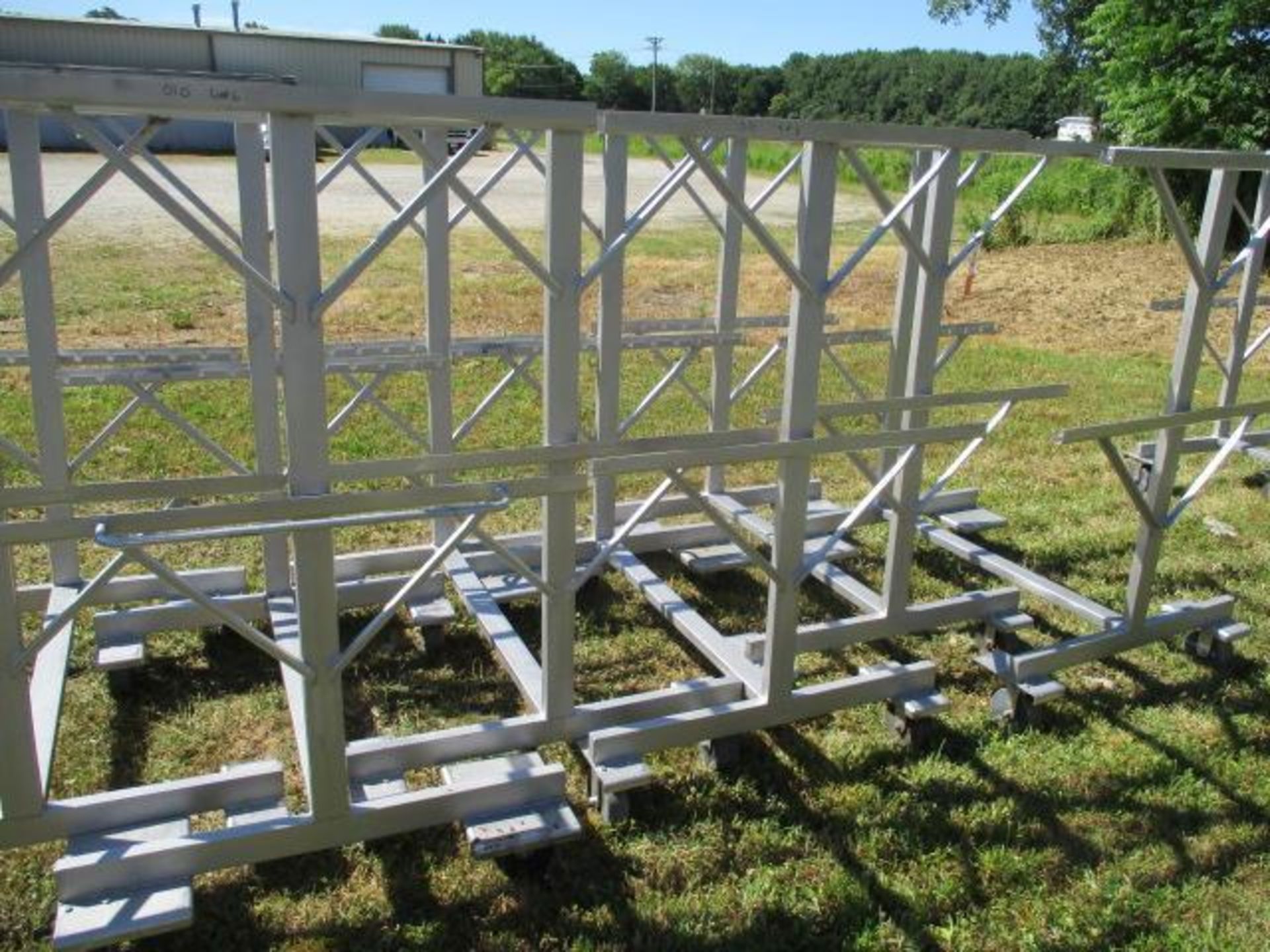 Stainless steel Nesting smoke truck stick racks - Image 7 of 8