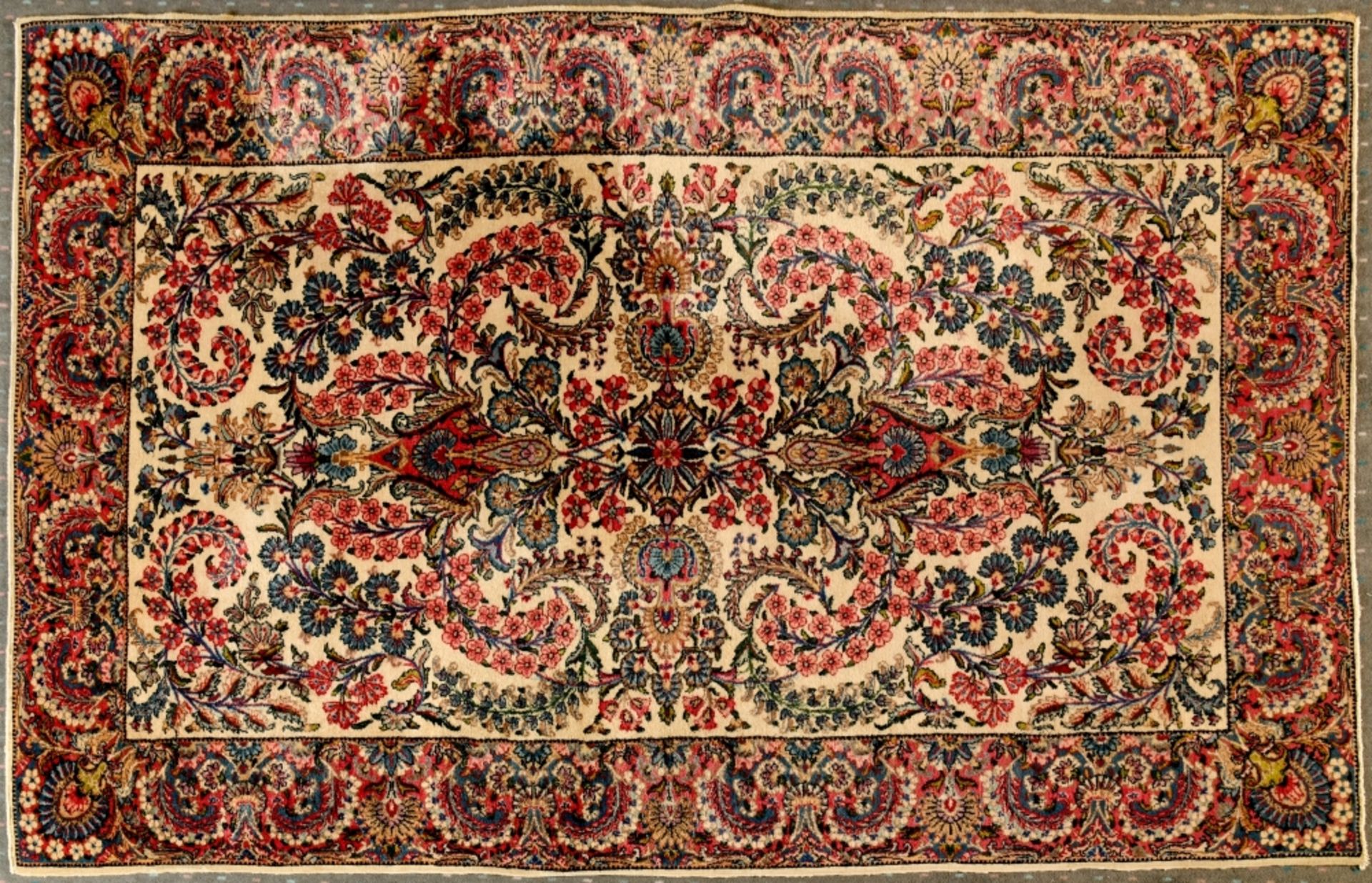 Kirman-Lawer, Persien, 124 x 212 cm
